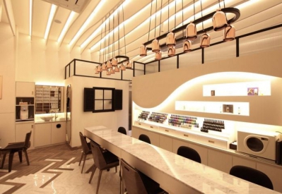 昆明闪慕生物科技公司招聘美甲师