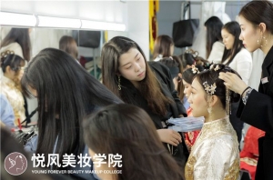 昆明有名的化妆学校，学化妆的可以了解下！