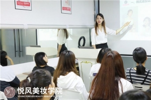 昆明学美甲排名怎么样？准备学美甲的要注意了