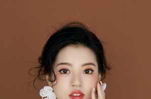 昆明影楼化妆师去哪里学化妆，怎么学？