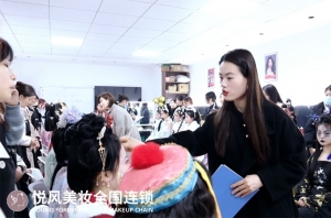 从小众妆到明星妆，解锁全能化妆师之路！