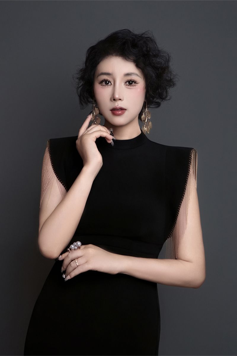 唐彩霞