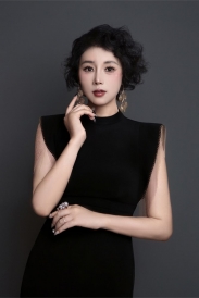 唐彩霞